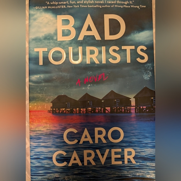 Book: Bad Tourists - Picture 2 of 4